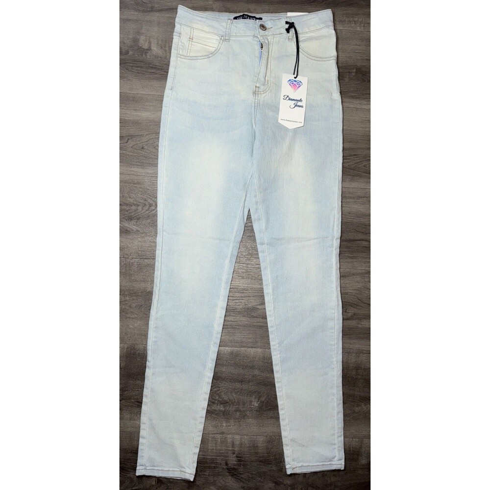 NWT Diamante Women’s Light Wash Skinny Jeans Size 9 Stretch Slim Straight 28x30
